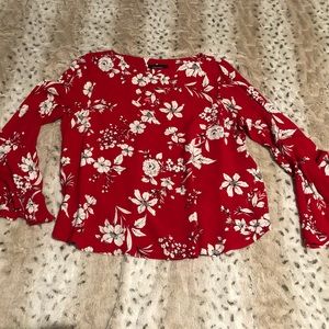 New- Karen Kane blouse with bell sleeve